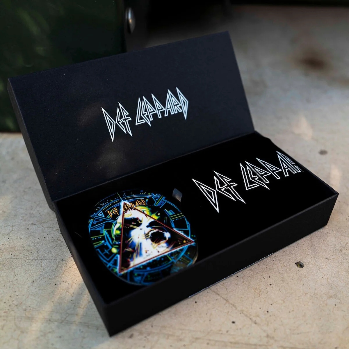 Def Leppard 'HYSTERIA' Edition Shells