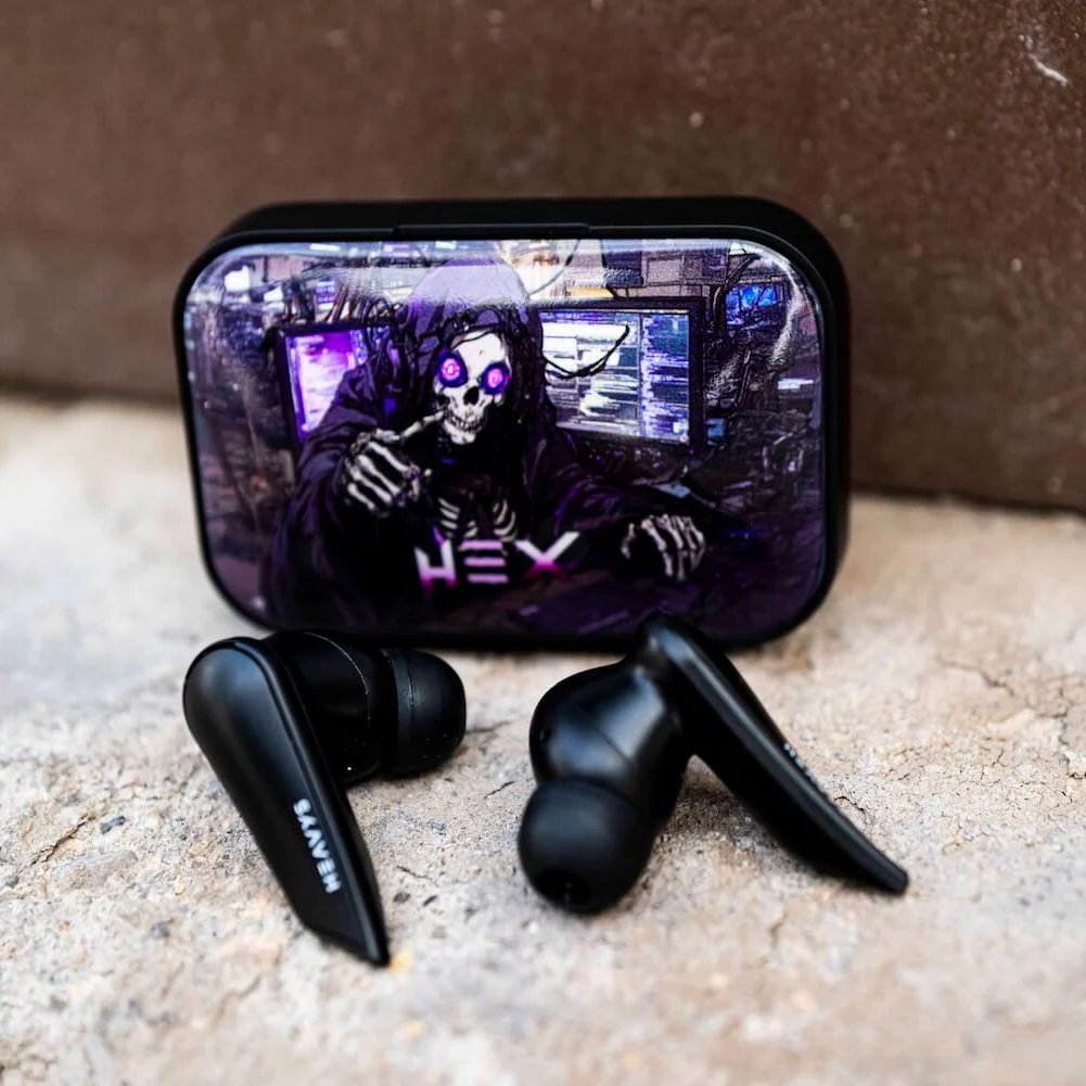 449-purple-hex-shell-for-earbuds-case-2.webp Purple Hex Shell For Earbuds Case